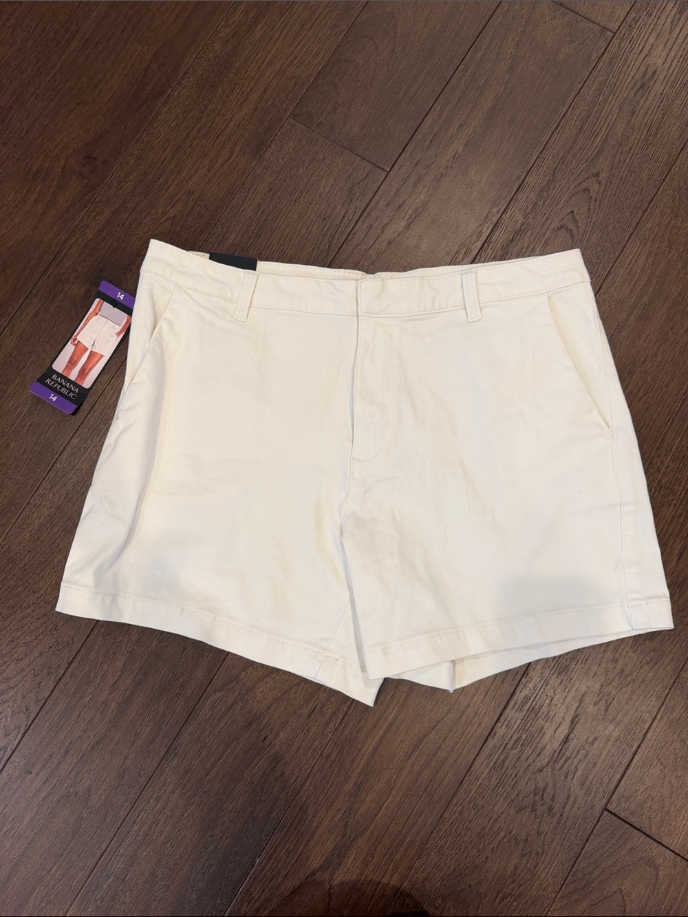 Banana Republic Women's Classic High-Rise 5” White Shorts Size 14 NWT - C16-053